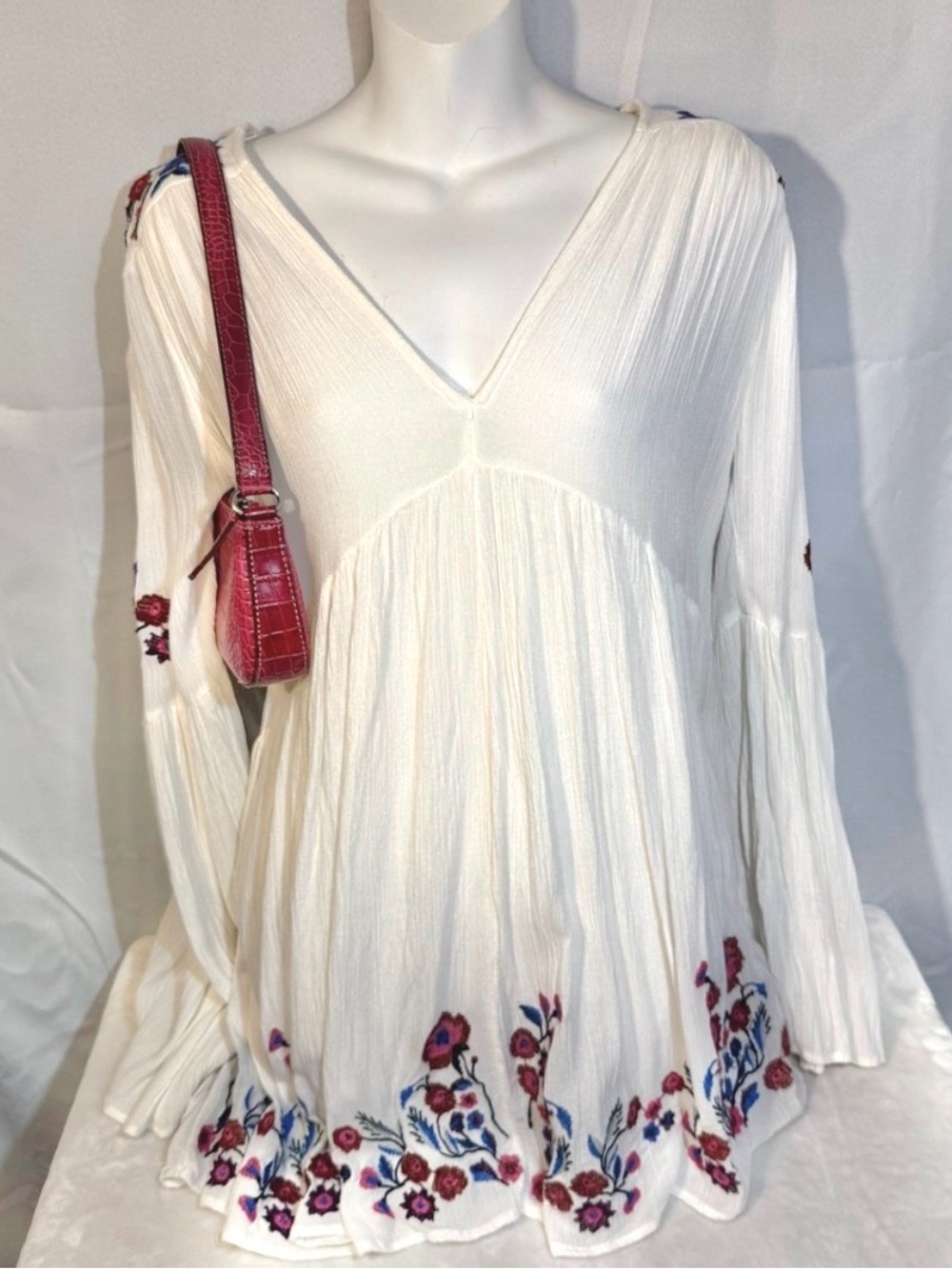 Free People Embroidered Boho Gauze Blouse Cream Floral Flowy XS OS